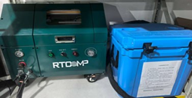 干冰去毛刺機(jī) 干冰去毛刺機(jī)