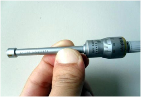 PEEK機(jī)加工零件內(nèi)孔塞規(guī)過(guò)盈配合生產(chǎn)與檢測(cè)